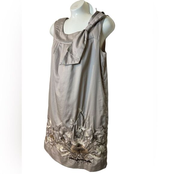 Anthropologie Floreat Embroidered Finch & Thistle Bow Shift Dress - Picture 3 of 11